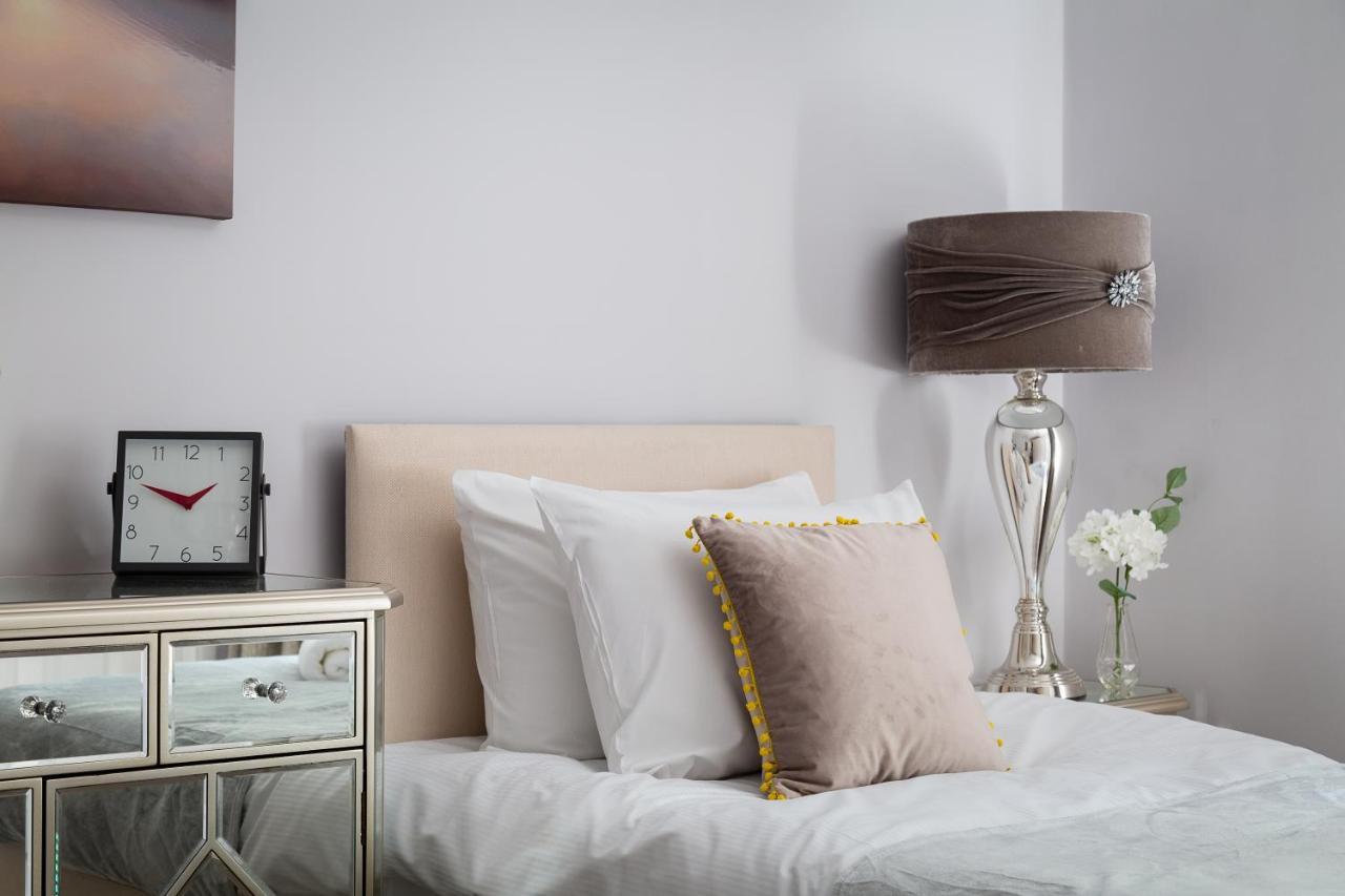 Cromwell Road Apartments Лондон Екстер'єр фото
